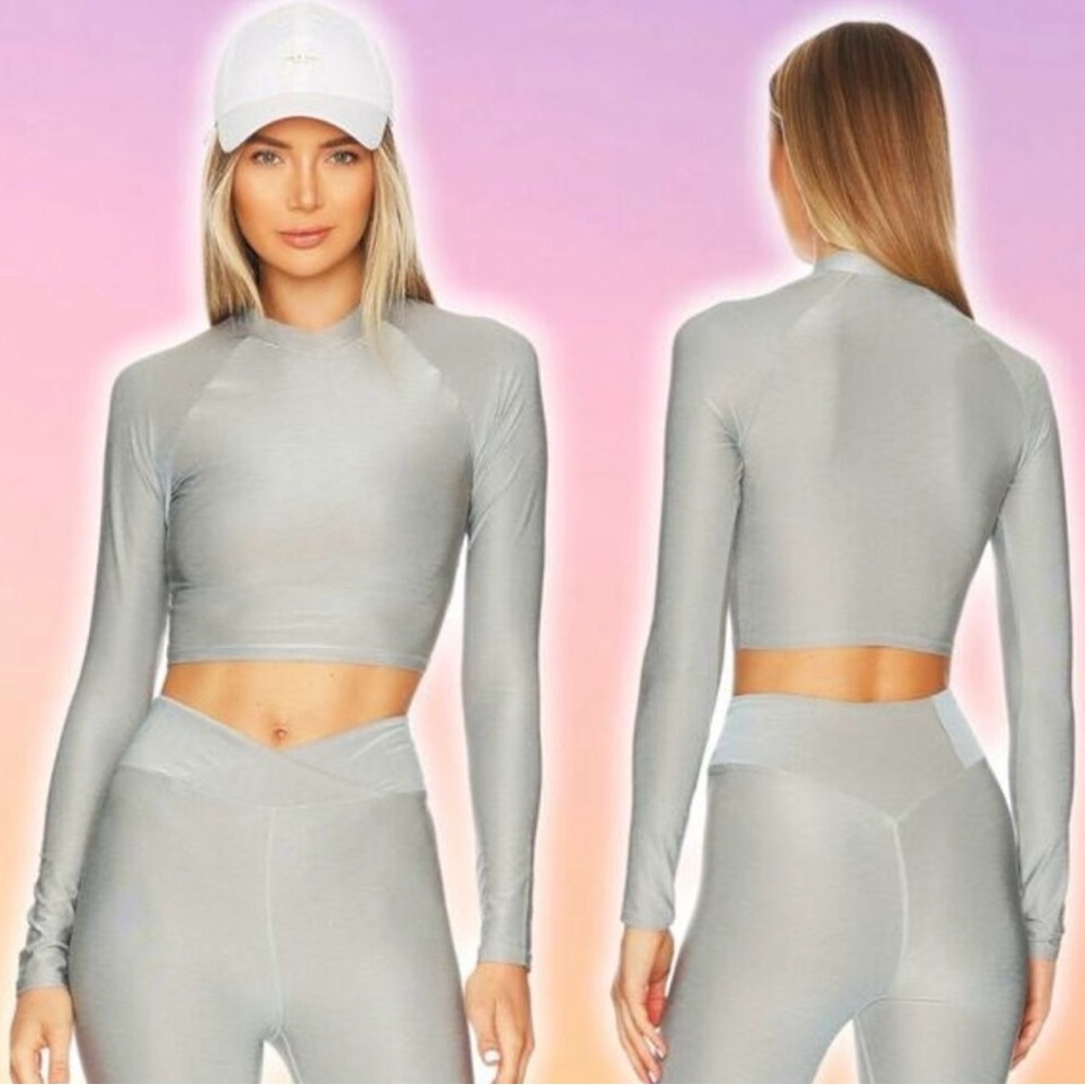 Twenty Montreal: Colorsphere Crop Long Sleeve S BNWT